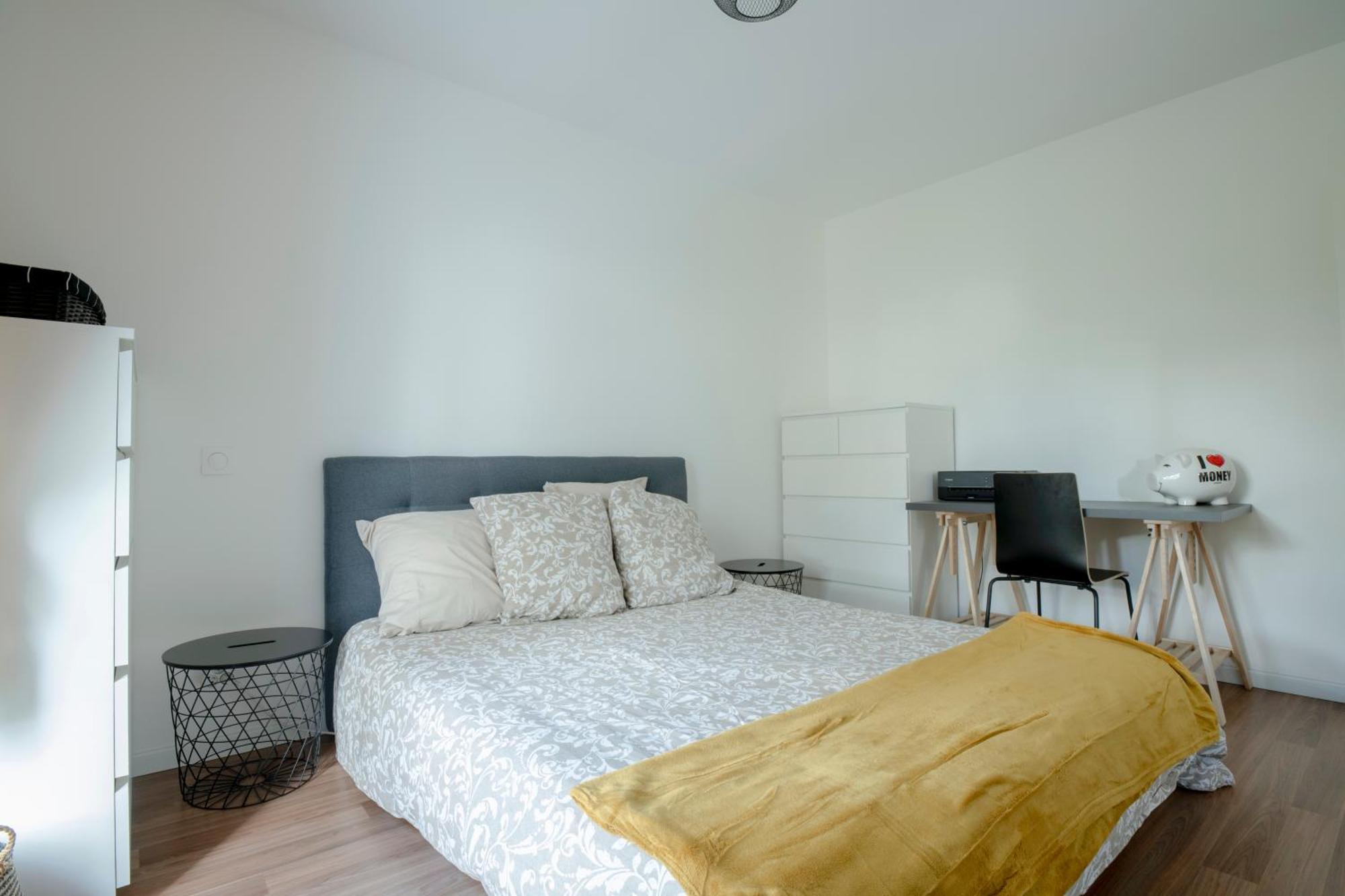 T2 Cosy Bordeaux - Tram & Parking Apartment Cenon Exterior photo