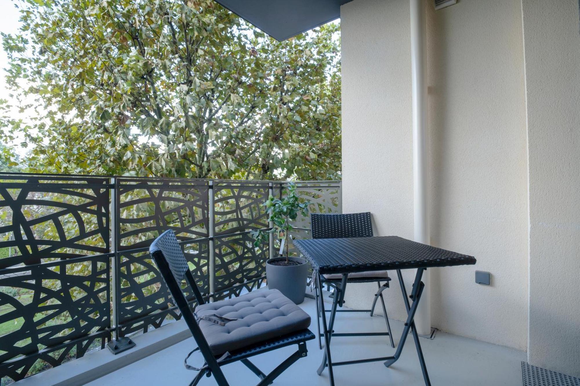 T2 Cosy Bordeaux - Tram & Parking Apartment Cenon Exterior photo